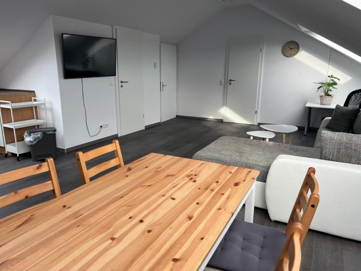 Unique Geraeumige 2 Zimmerwohnung In Tuttlingen Mit Netflix, Sauna Und Fitness Екстер'єр фото